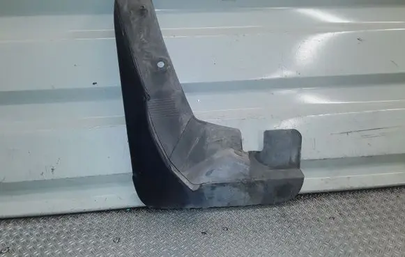 Mitsubishi Outlander Front mudguard 