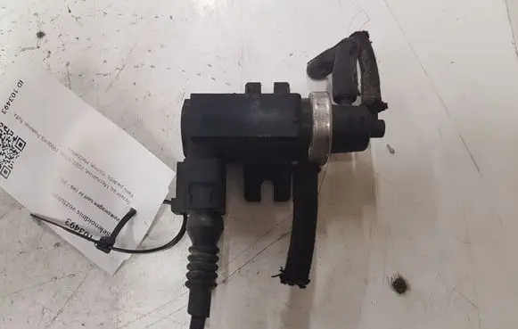 Volkswagen Golf IV Turbo solenoid valve 1J0906627 72290320