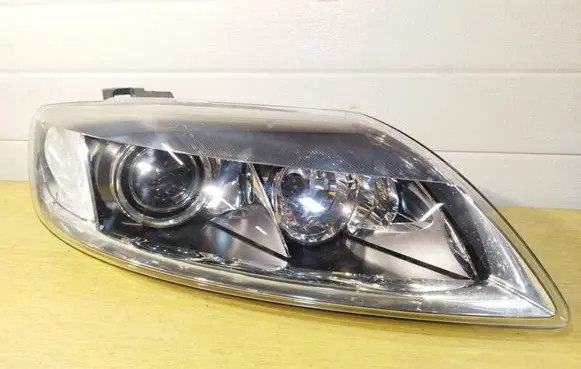 Audi Q7 4L Headlight/headlamp 4L0941030B 89312985