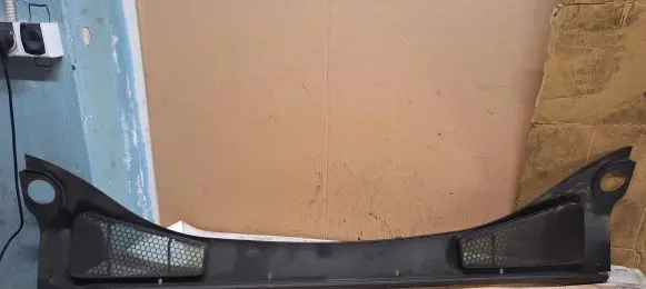Ford Focus Wiper trim BM51A02216AF BM51A02216