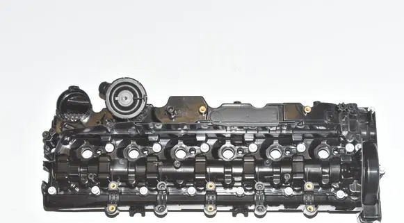 BMW 3 F30 F35 F31 Rocker cam cover 7823181 8515745
