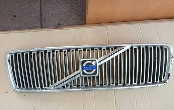 Volvo S80 Front grill 9178087