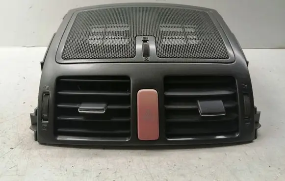 Toyota Auris 150 Dash center air vent grill 5567002110