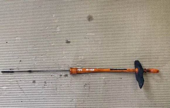 Audi A3 S3 8P Oil level dip stick 06F103663J