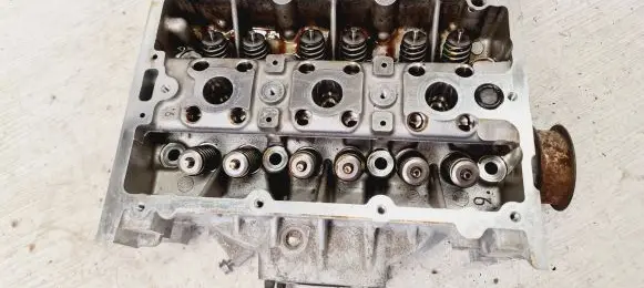 Skoda Citigo Engine head 40C103404D 110413