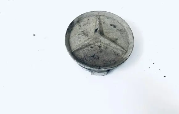 Mercedes-Benz C W202 Original wheel cap 2014010225