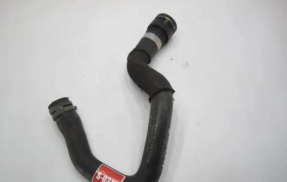 Audi A4 S4 B8 8K Engine coolant pipe/hose 8K1819376D