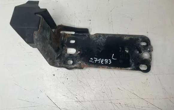 BMW 3 E92 E93 Radiator mount bracket 7117811
