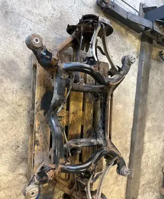 Audi Q7 4L Rear subframe 7L0500041 6D017387 4414182