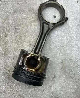 Audi A6 S6 C6 4F Piston 059AA