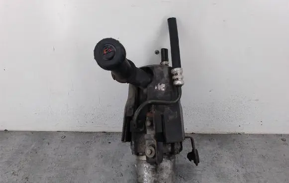 Citroen C4 I Power steering pump 9657613480