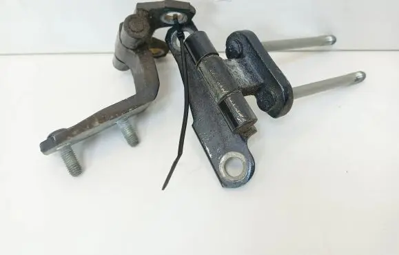 Lexus LS 430 Rear door hinge set 