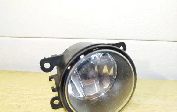 Renault Laguna III Front fog light 8200074008