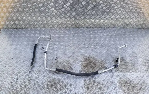 Volvo S40, V40 Air conditioning (A/C) pipe/hose