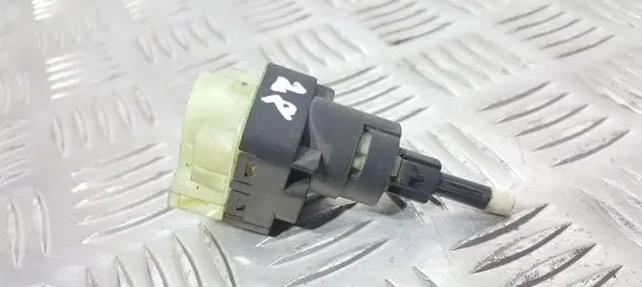 Clutch pedal sensor
