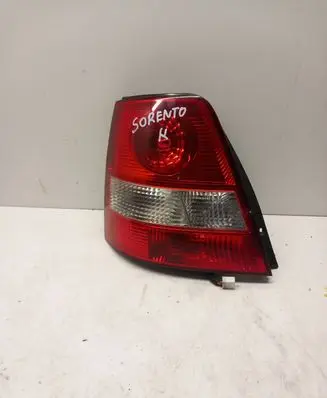 KIA Sorento Rear/tail lights