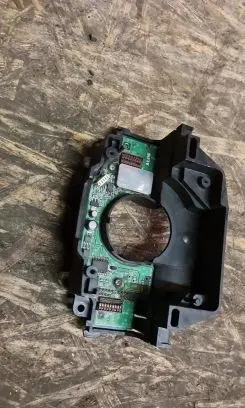 Multifunctional control switch/knob