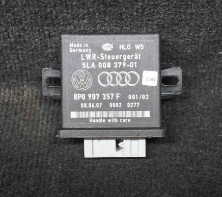 Audi A6 S6 C6 4F Light module LCM 8P0907357F