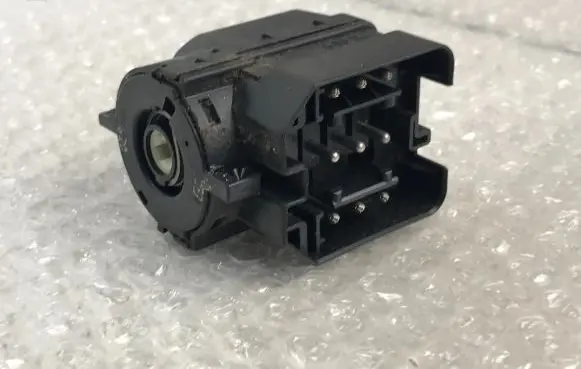 BMW 3 E46 Ignition lock contact 6901961