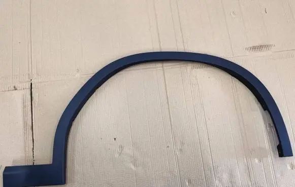 Front arch trim
