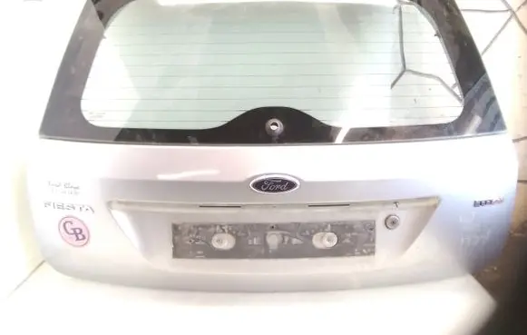 Ford Fiesta Tailgate/trunk/boot lid 43R001583