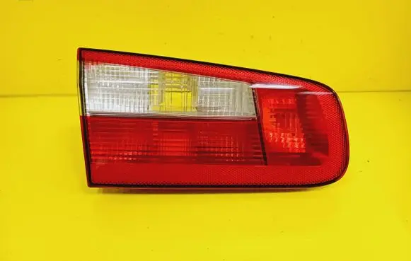Renault Laguna II Tailgate rear/tail lights 8200002475