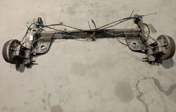 Suzuki Swift I Rear subframe 