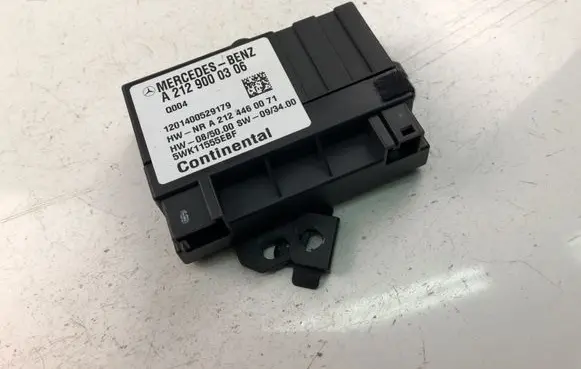 Mercedes-Benz E W212 Door control unit/module A2129000306