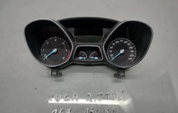 Ford Kuga II Speedometer (instrument cluster) DV4T-10849-LL