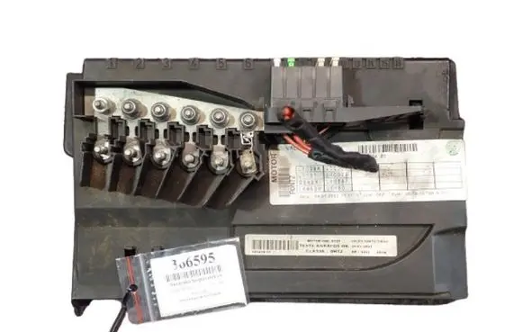 Seat Ibiza III (6L) Fuse box set