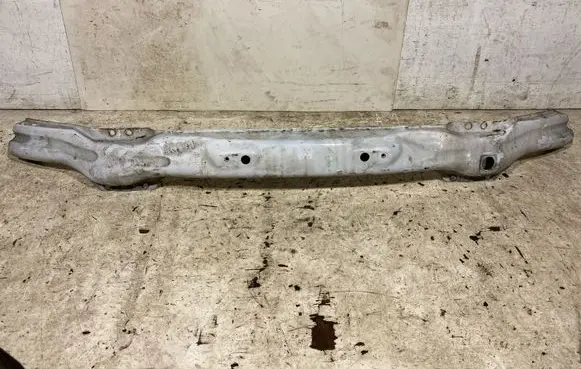 Mercedes-Benz Sprinter W906 Front bumper cross member 