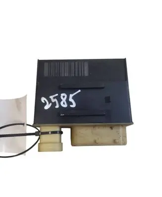 Peugeot 5008 Glow plug pre-heat relay 9662570880