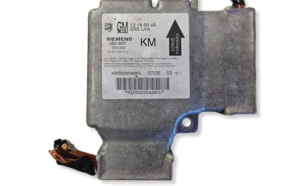 Opel Vectra C Airbag control unit/module 13186948 KMS003042696 330518650