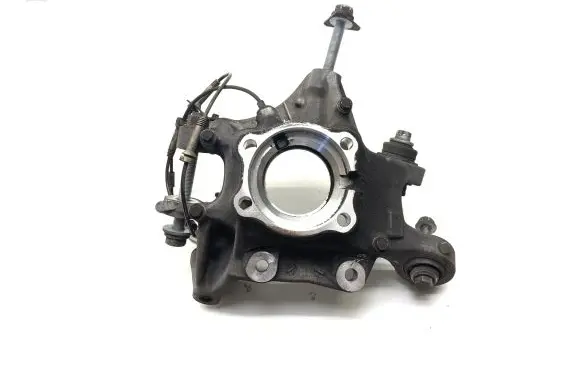 BMW 5 G30 G31 Rear wheel hub 6866337 33306866335