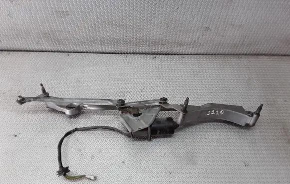 Mercedes-Benz C W203 Front wiper linkage and motor A2038200442