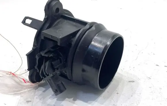 BMW 2 F45 Mass air flow meter 8590724
