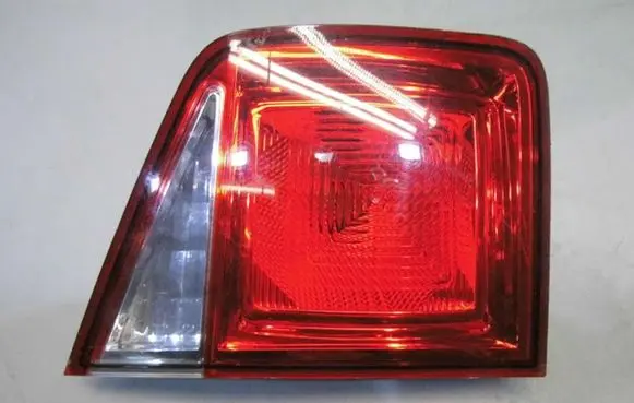 Chevrolet Orlando Tailgate rear/tail lights