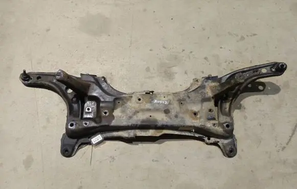 Toyota Yaris Front subframe