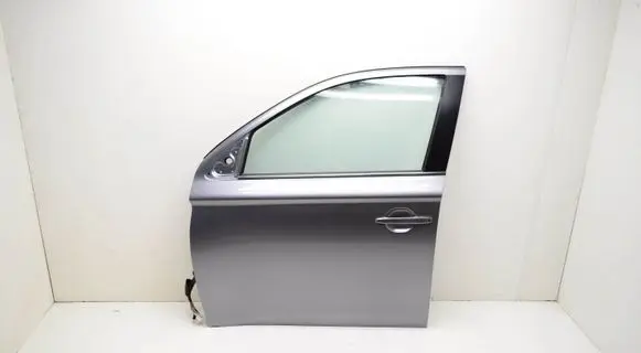 Mitsubishi Outlander Front door