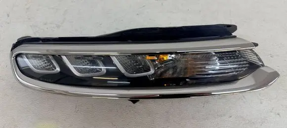 Citroen C3 Headlight/headlamp 9820877880