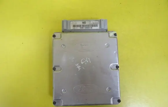Ford Escort Engine control unit/module 93AB12A650AC