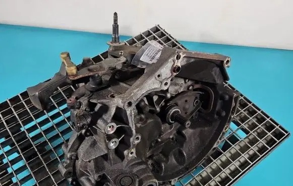 Citroen C4 I Manual 5 speed gearbox 20CQ16 IMPRK1541216