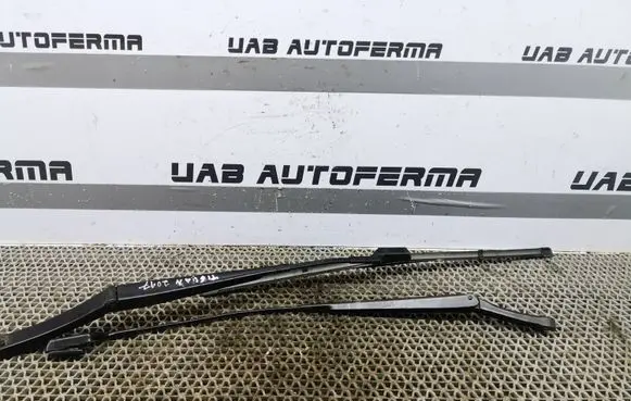 Volkswagen Tiguan Windshield/front glass wiper blade 5NC955409 5NC955410