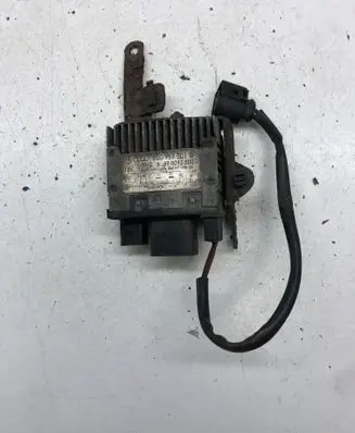Audi A4 S4 B7 8E 8H Coolant fan relay 8E0959501Q 898093000