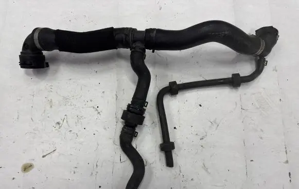 Volkswagen PASSAT CC Engine coolant pipe/hose 3C0122101ES 122015