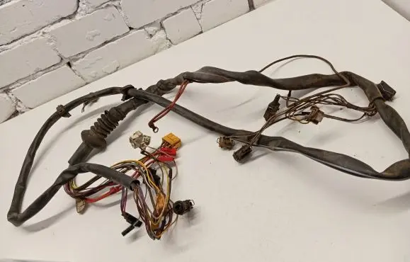 Volkswagen Transporter - Caravelle T4 Headlight/headlamp wiring loom/harness 1H0971905D