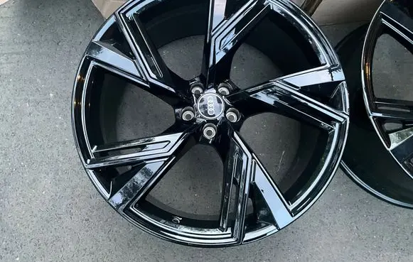 Audi RS6 C8 R22 alloy rim 4K0601025T