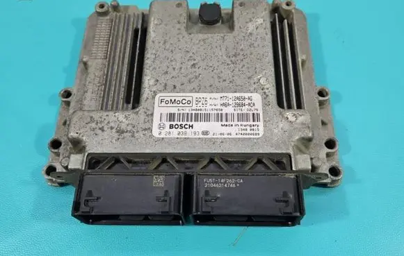 Ford Transit Courier Engine control unit/module ECU 0281039193 IMPRK1433186