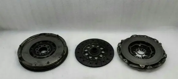 BMW Z4 E85 E86 Clutch set kit 7837984