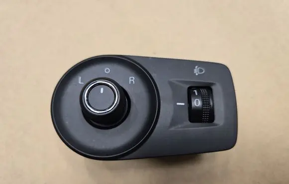 MG ZS Wing mirror switch 10257084